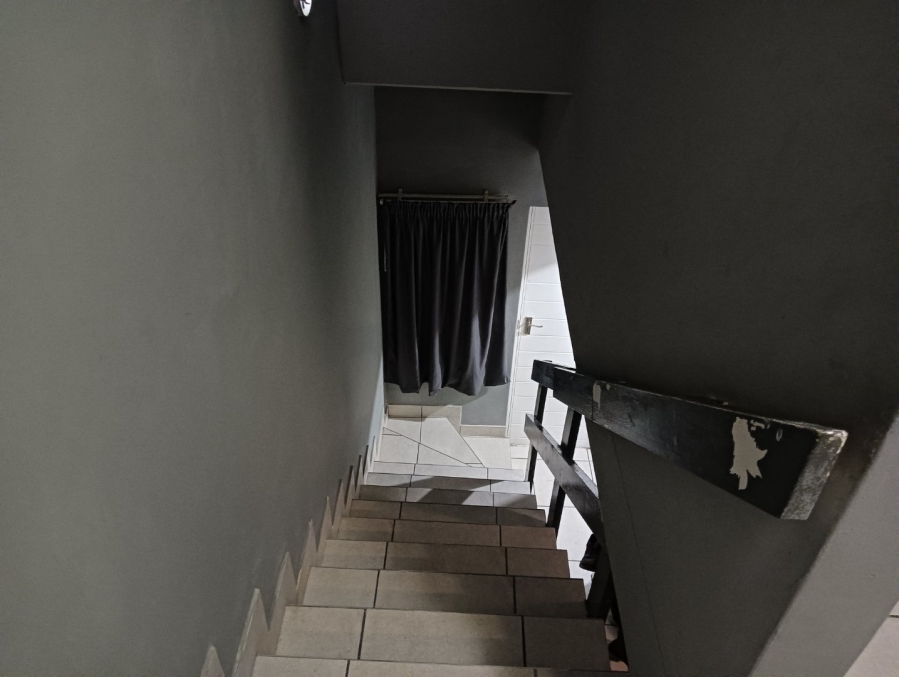 2 Bedroom Property for Sale in Beverly Park Western Cape